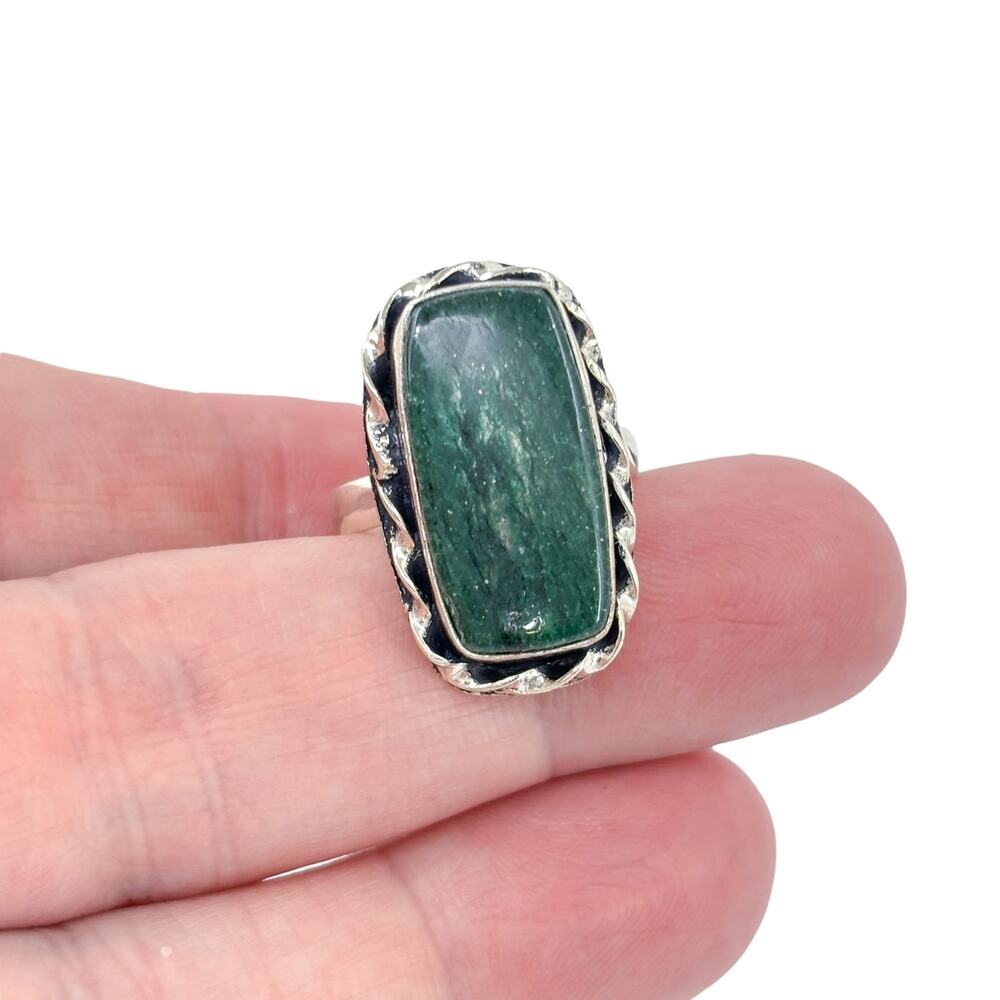 Green Aventurine Ring | Sterling Silver 925 | Vintage Twisted Edge | Size 8